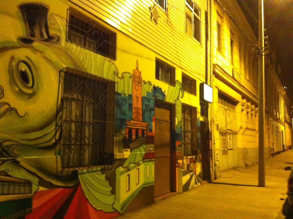 Hostal Tricontinental บัลปาราอีโซ ภายนอก รูปภาพ