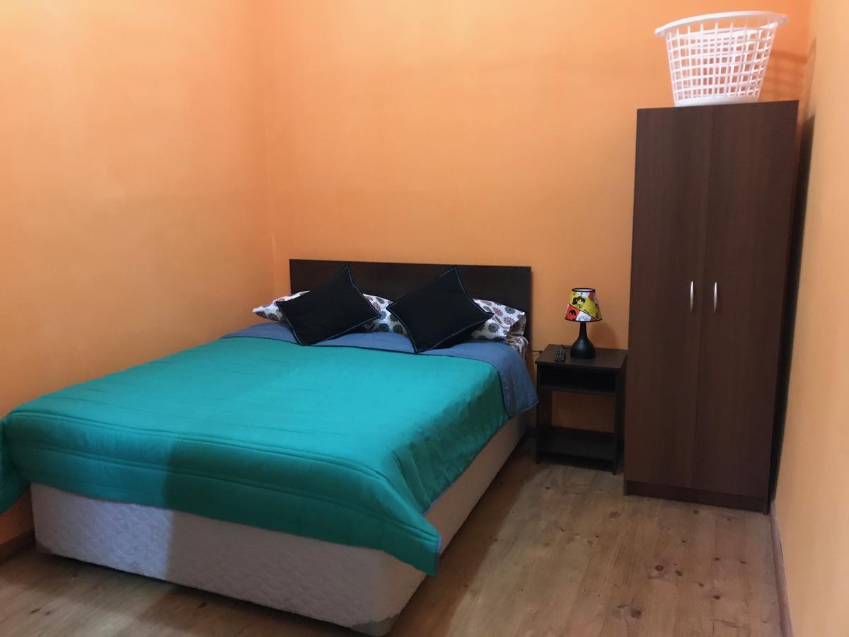 Hostal Tricontinental บัลปาราอีโซ ภายนอก รูปภาพ