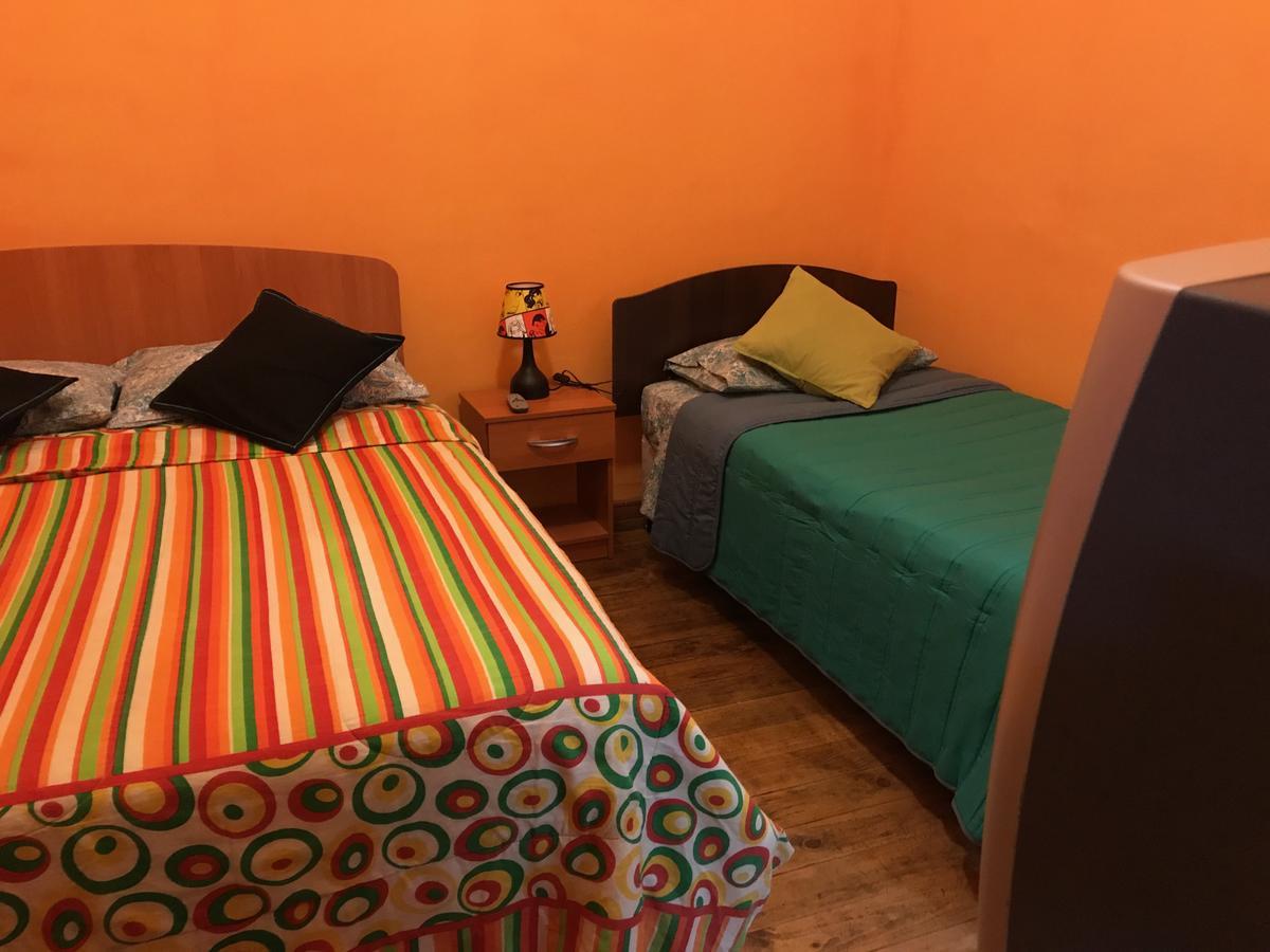 Hostal Tricontinental บัลปาราอีโซ ภายนอก รูปภาพ