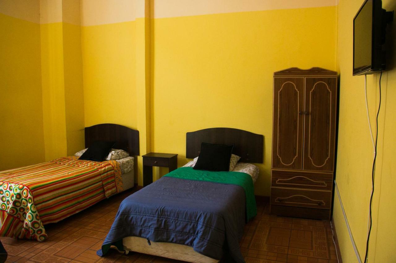 Hostal Tricontinental บัลปาราอีโซ ภายนอก รูปภาพ
